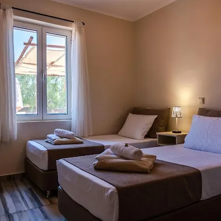 Casa Di Terra Landhaus Pigadhákia